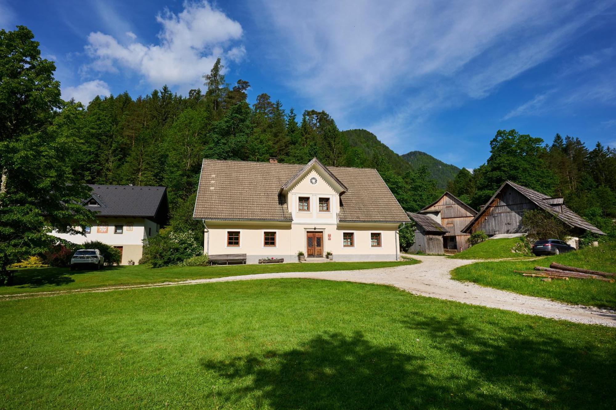 The Farmhouse Bevsek Osep 솔차바 외부 사진